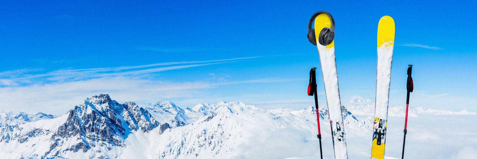 Top 11 Best Skiing & Ski Helmet Headphones and Earbuds
